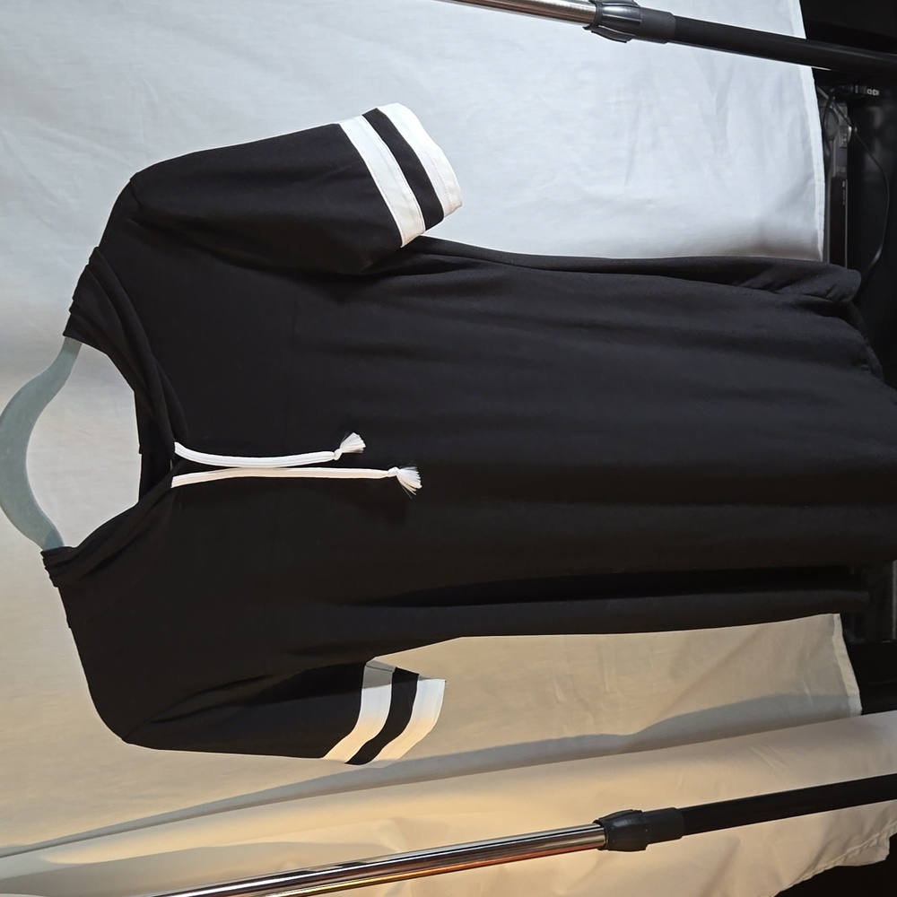 No Comment, Junior's Size M, Black and White, Hoodie Dress